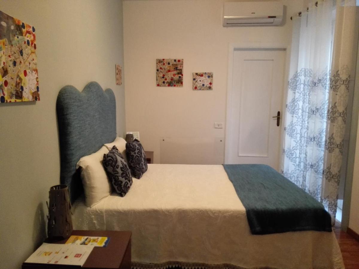 Bed And Breakfast Casa Mariella 나폴리 외부 사진