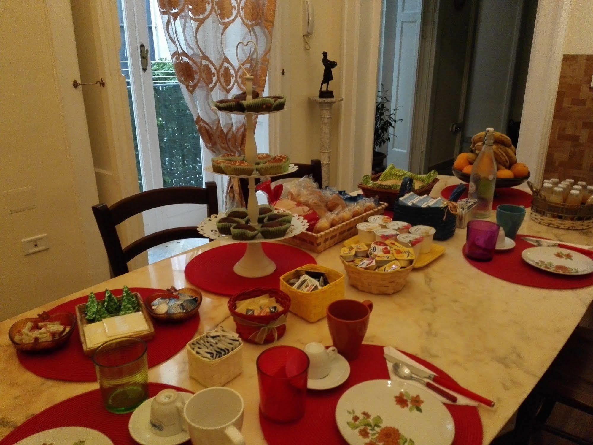 Bed And Breakfast Casa Mariella 나폴리 외부 사진